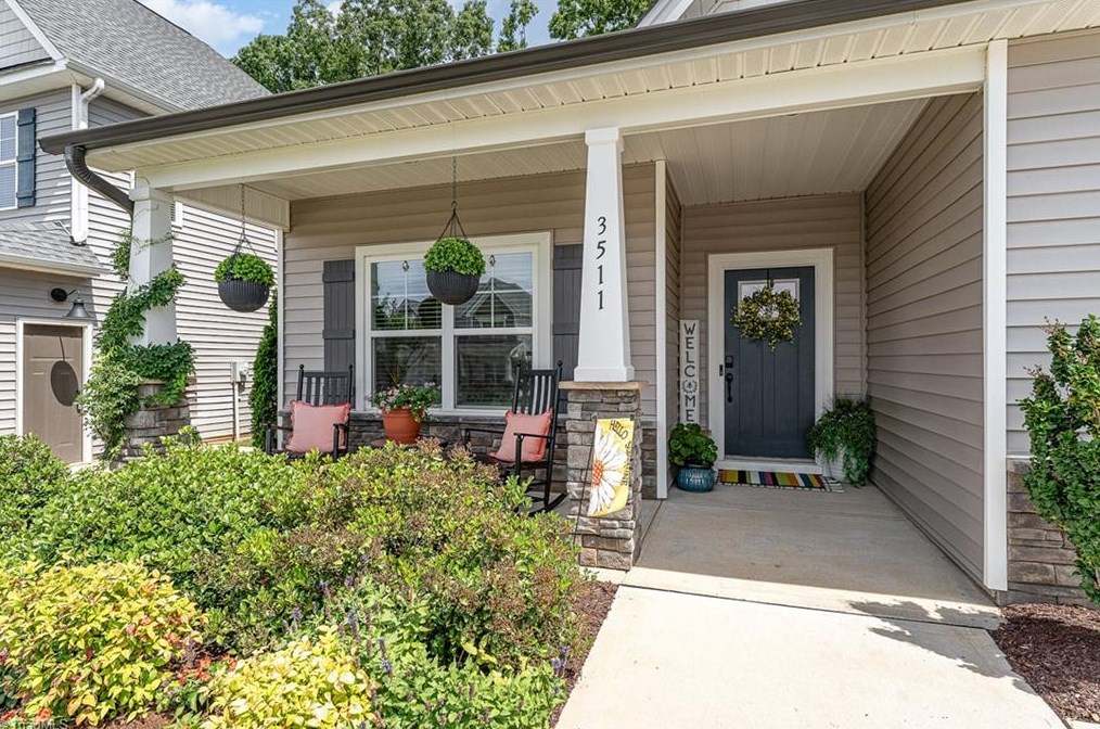3511 Crimson Wood Dr, Greensboro NC  27410 exterior