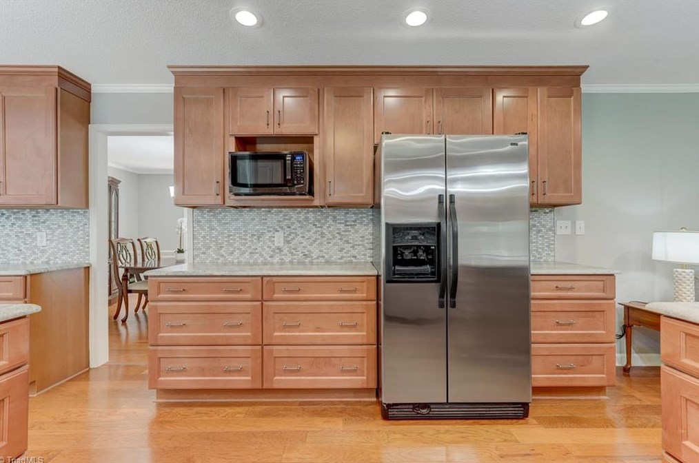 3908 Sagamore Dr, Greensboro NC  27410-9182 exterior