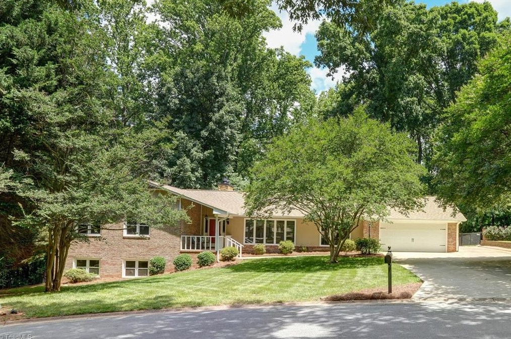 3908 Sagamore Dr, Greensboro NC  27410-9182 exterior