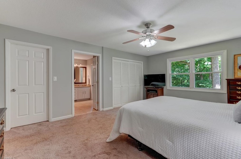 3908 Sagamore Dr, Greensboro NC  27410-9182 exterior