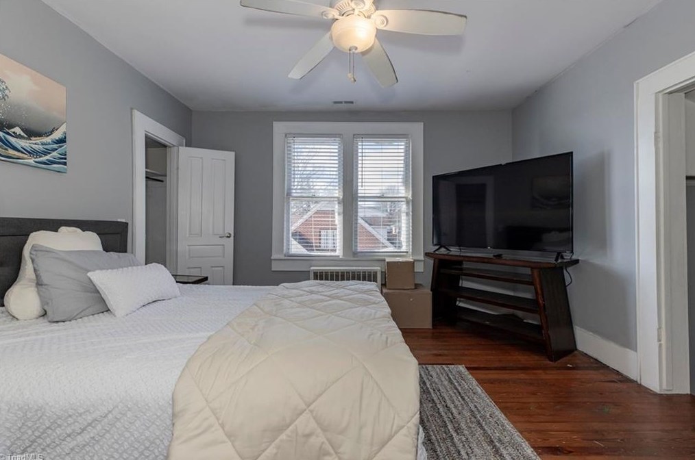 312 D St, North Wilkesboro NC  28659-4141 exterior