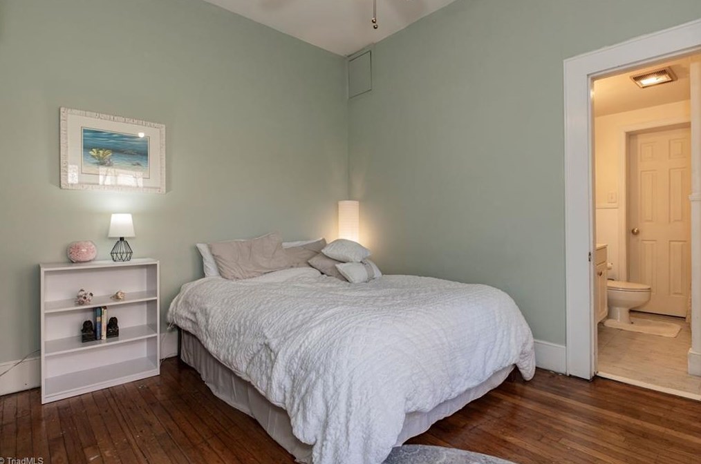 312 D St, North Wilkesboro NC  28659-4141 exterior