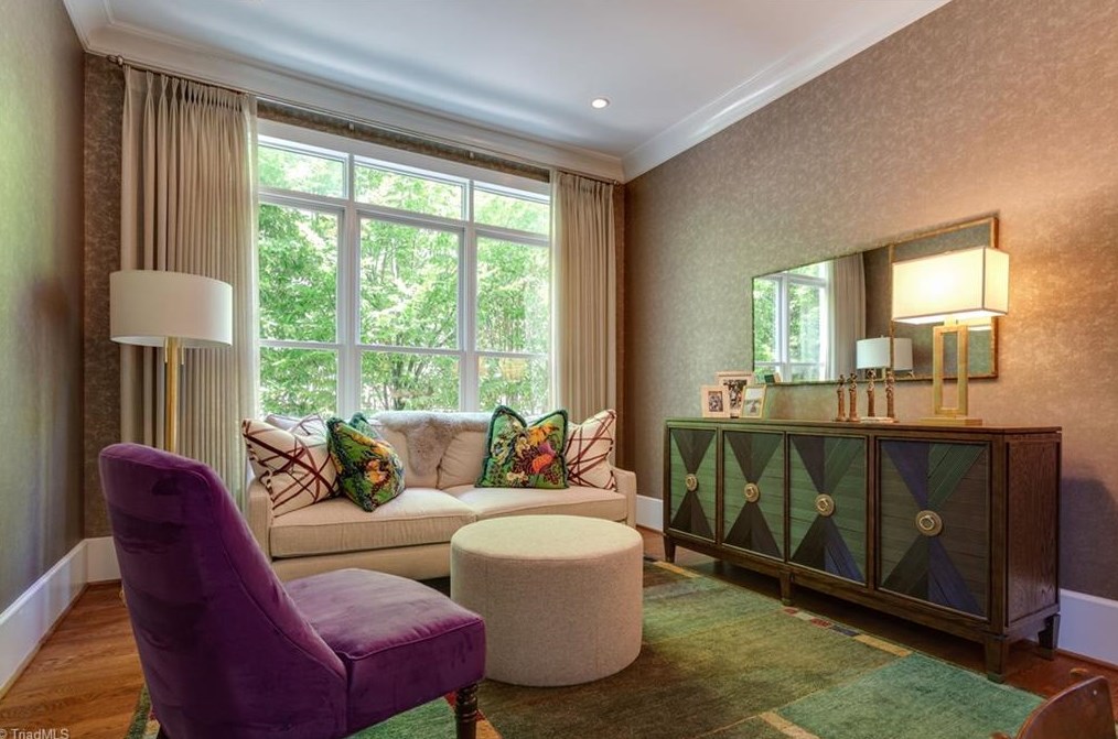 1811 Dalton Rd, Greensboro NC 27408-5825 exterior