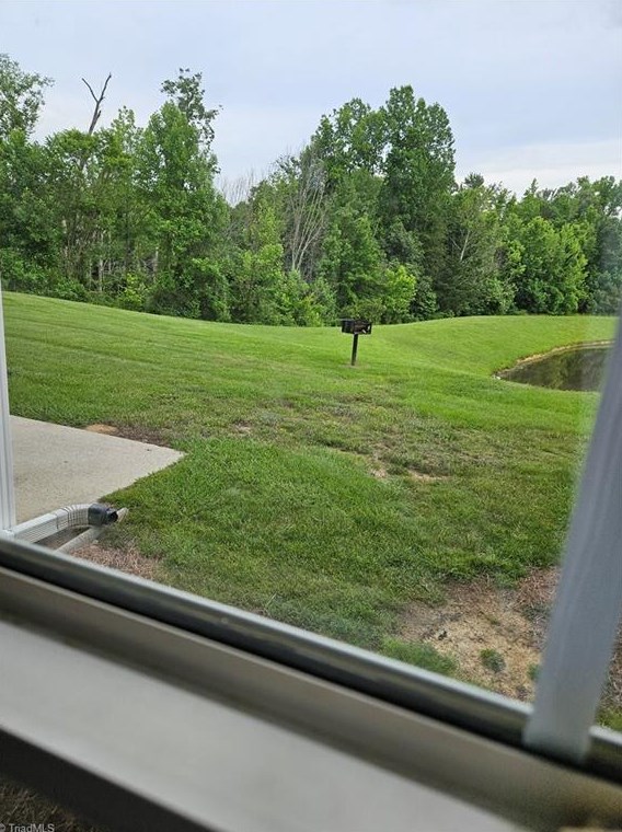 3724 Spanish Peak Dr, High Point NC  27265-7945 exterior