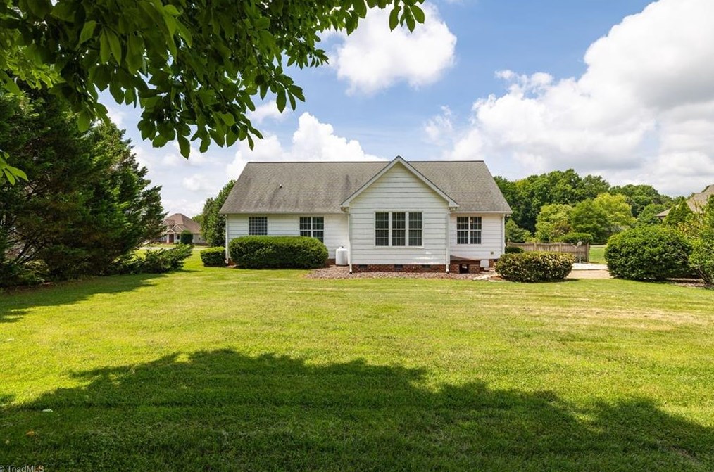 2743 Whispering Way, Sophia NC  27350-9502 exterior