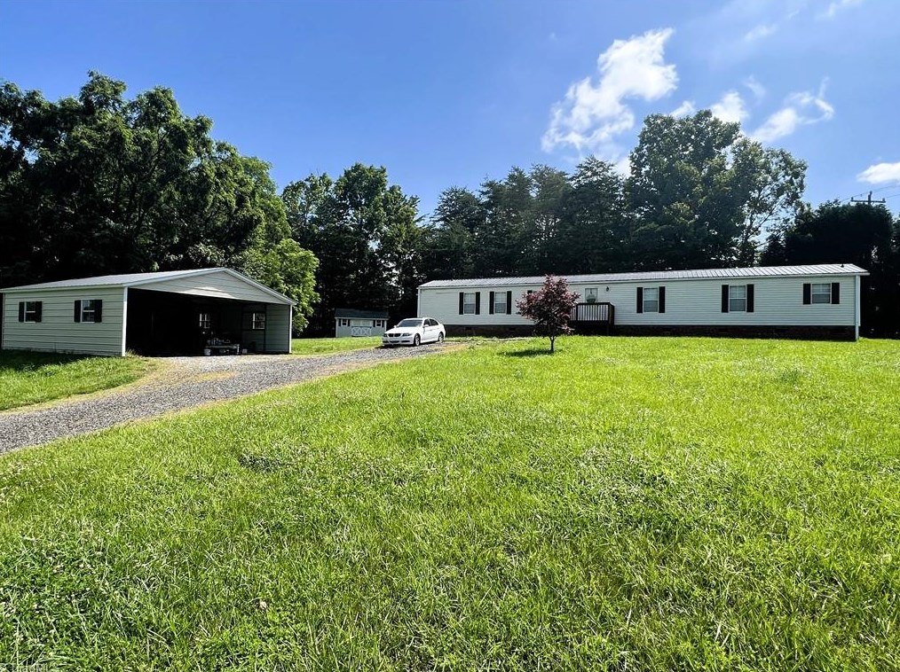 121 Mallard Rd, Ellisboro, NC 27025-7786
