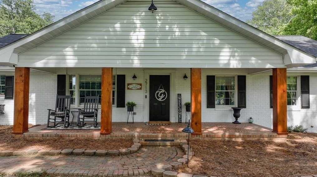 2713 Danny Bell Rd, Asheboro, NC 27205-2038