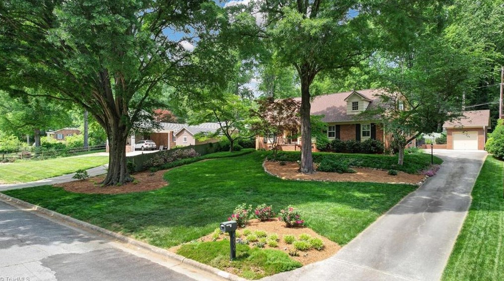 4406 Westbourne Rd, Greensboro, NC 27410-5437