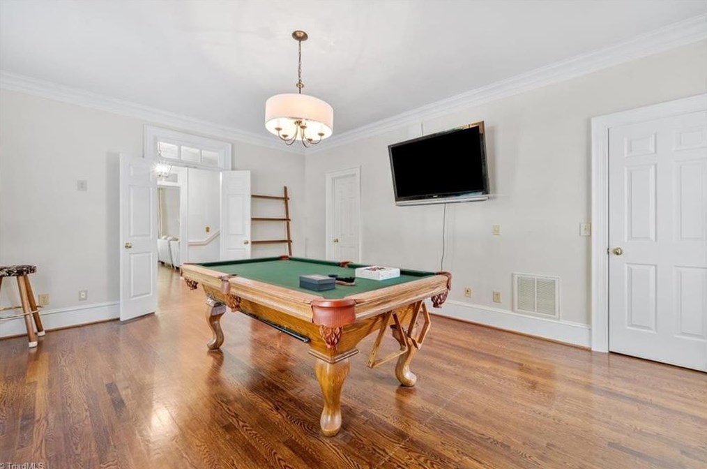 1328 Georgetown Ct, High Point NC  27262-7448 exterior