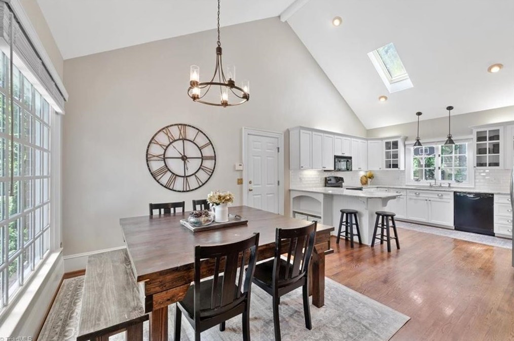 1328 Georgetown Ct, High Point NC  27262-7448 exterior