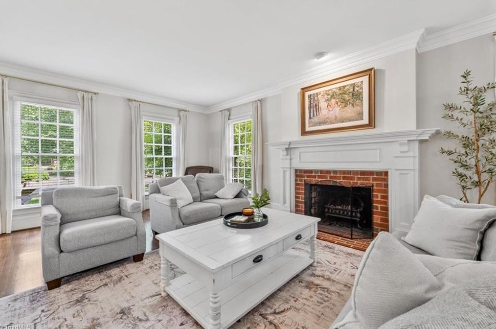 1328 Georgetown Ct, High Point NC  27262-7448 exterior