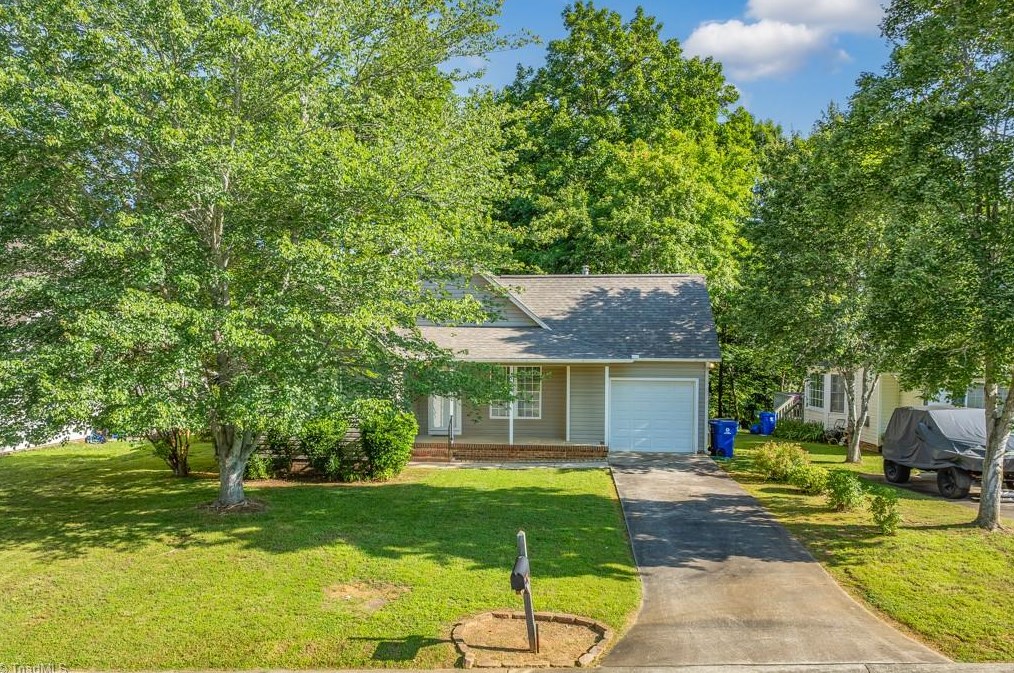 2314 Wood Duck Dr, Graham, NC 27253-8437