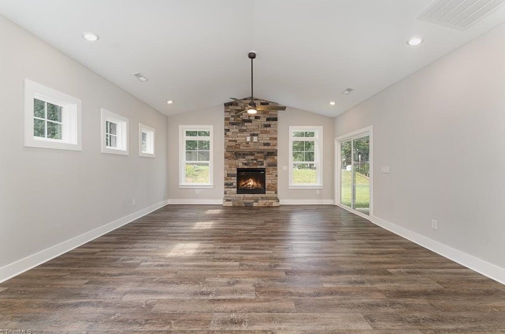 3509 Crimson Wood Dr, Greensboro NC  27410-9144 exterior