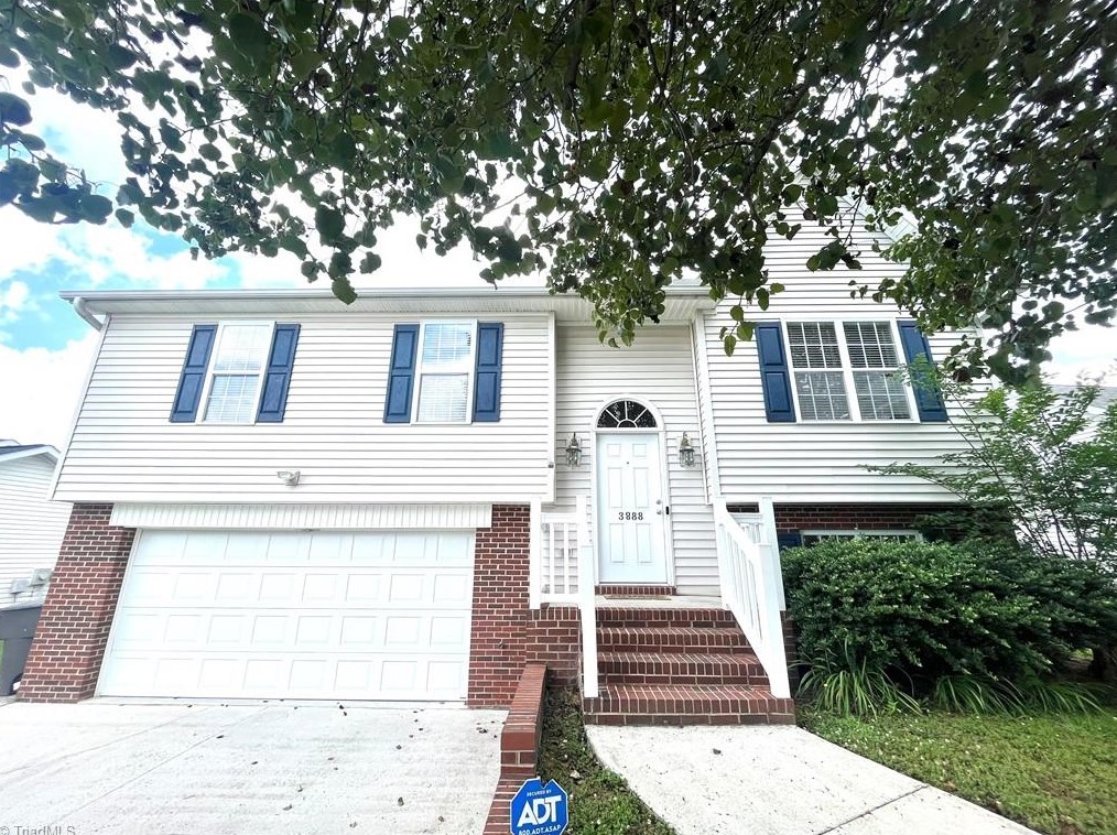 3888 Eagleston Ct, High Point NC  27265-7928 exterior