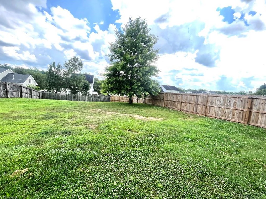 3888 Eagleston Ct, High Point NC  27265-7928 exterior