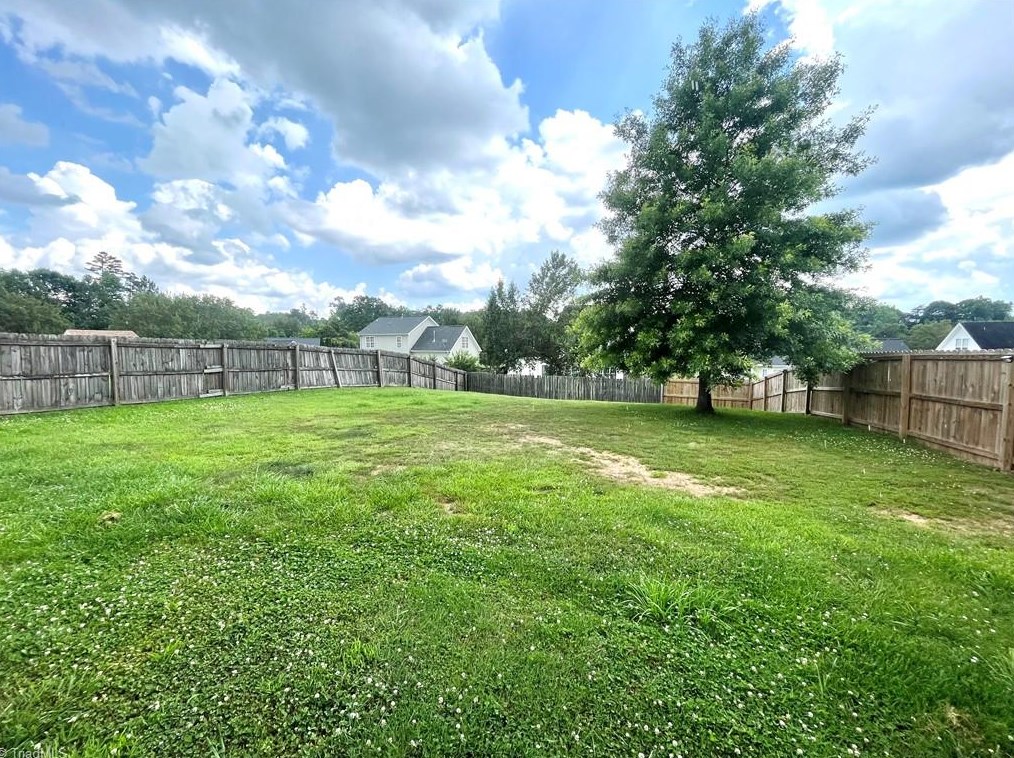 3888 Eagleston Ct, High Point NC  27265-7928 exterior