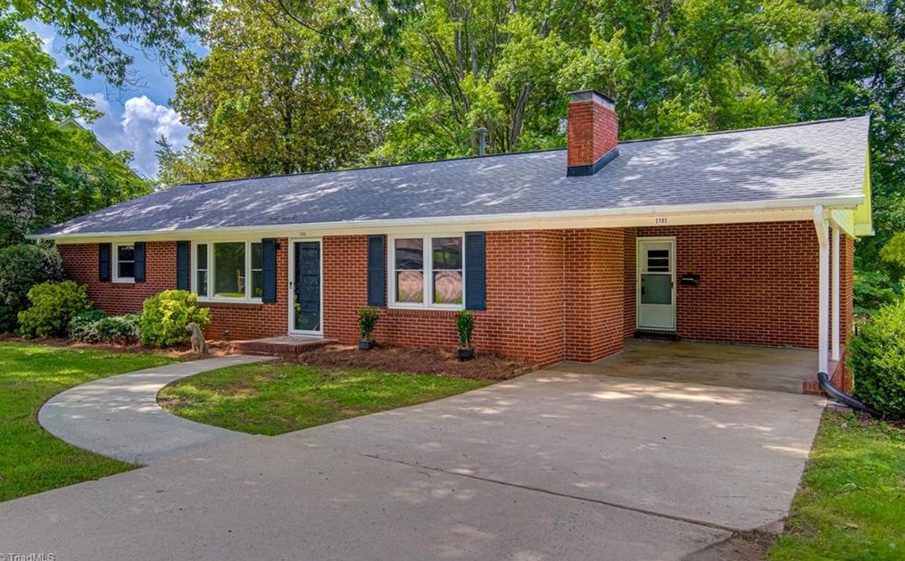 2385 Boone Ave, Winston Salem, NC 27103-4854