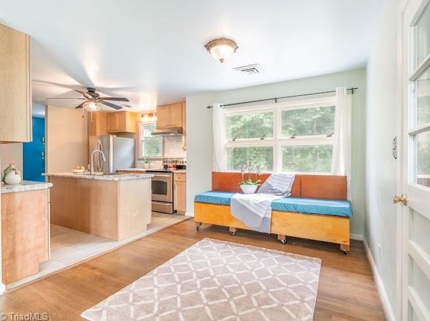 3506 Lee St, Greensboro NC  27406-9489 exterior