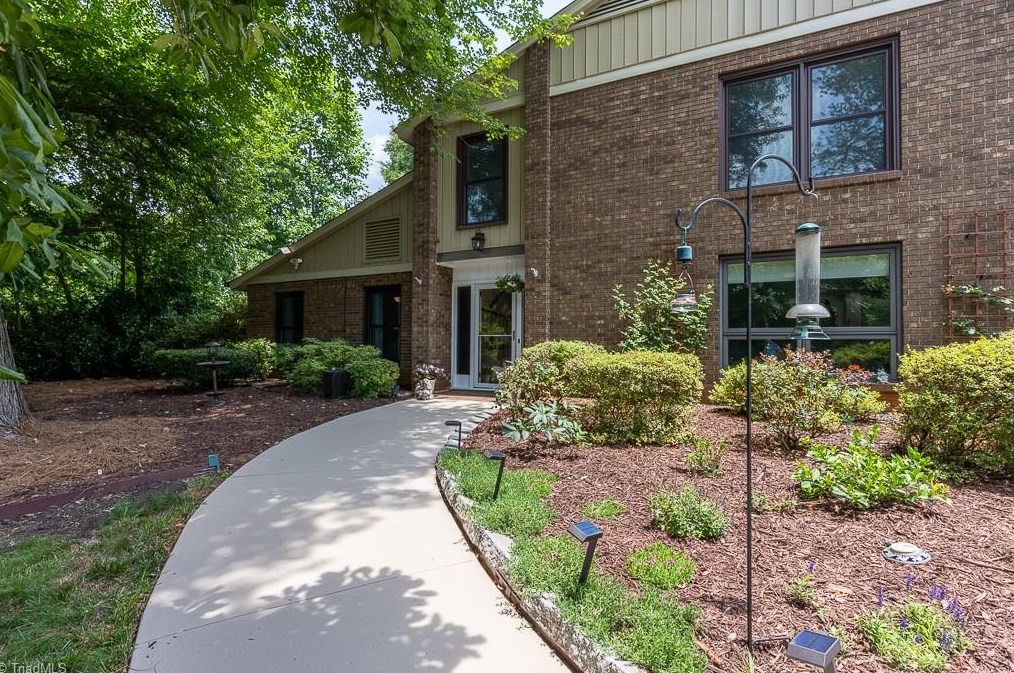4445 Bridalcreek, Winston Salem, NC 27106-2007