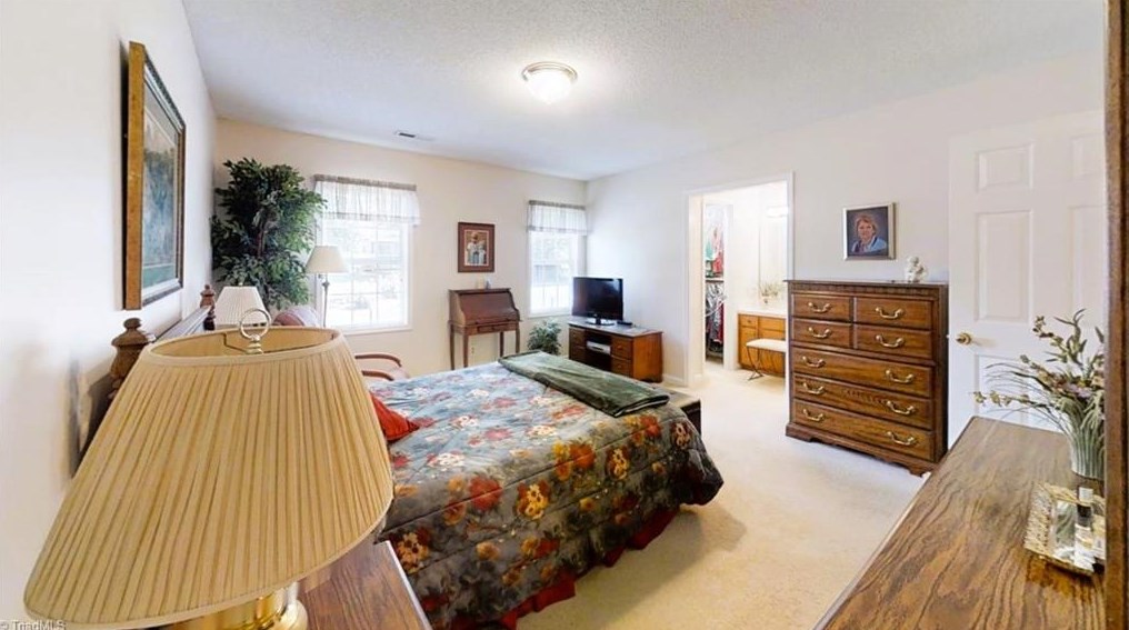 1765 Springfield Farm Ct, Clemmons NC 27012-7422 exterior