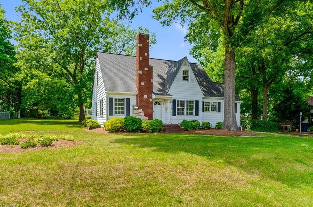 3214 Anderson Dr, Winston Salem, NC 27127