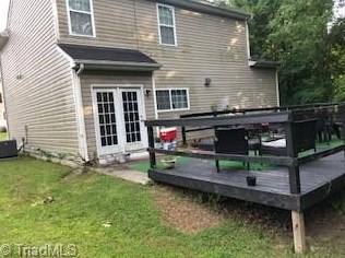 713 Woodlake Dr, Greensboro, NC 27406