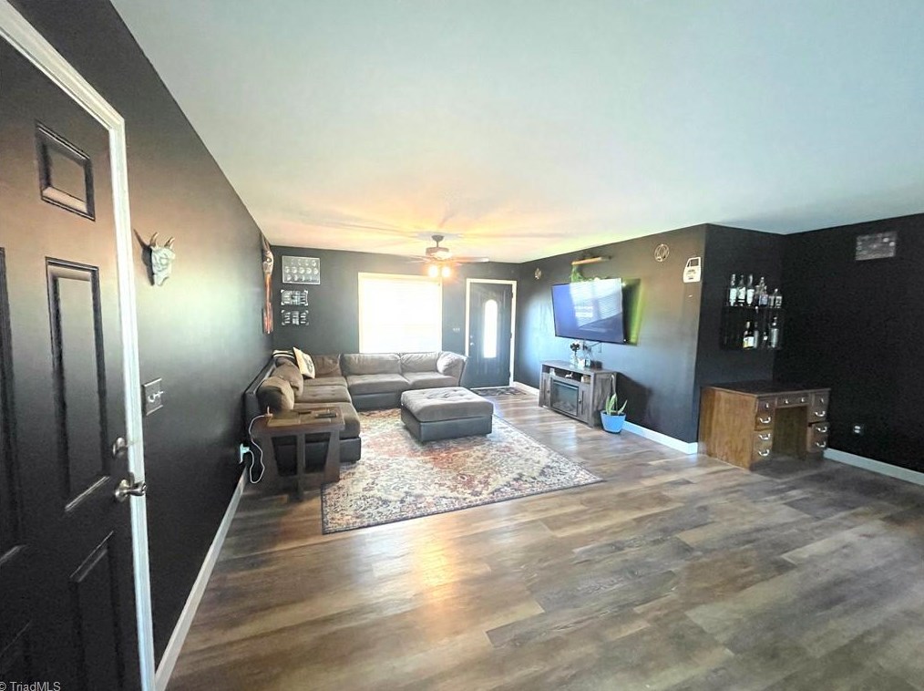 7527 Turnpike Rd, High Point, NC 27263
