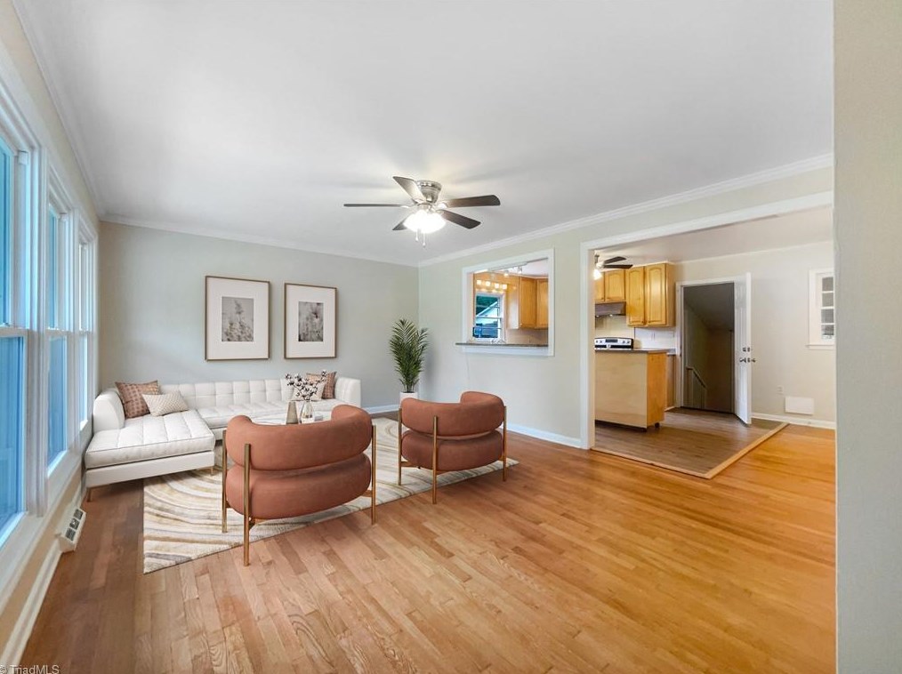 702 Savannah St, Greensboro, NC 27406-3500