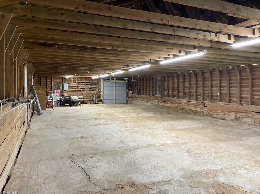 209 Second St, Pilot Mountain, NC 27041