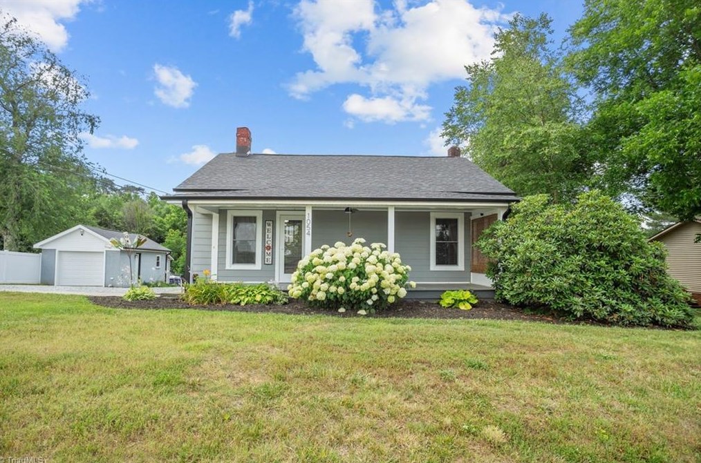 1054 Red Bank Rd, Germanton, NC 27019