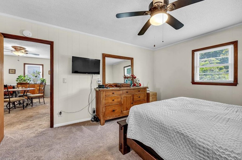 1006 Cliff Rd, Asheboro NC  27203-6904 exterior