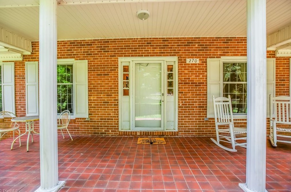 270 Little River Dr, Edwards Crossroads, NC 28675