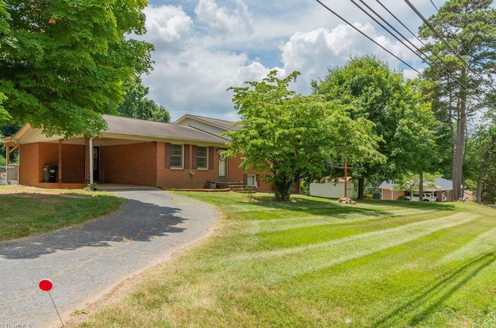 189 Owens Rd, Lexington, NC 27292