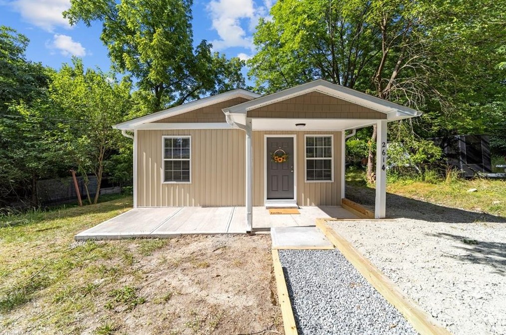 2614 Carsten Ave, High Point, NC 27262