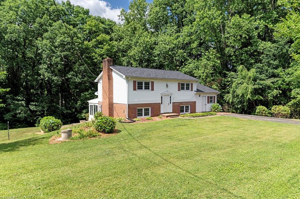 173 Quail Trail, Mount Airy, NC 27030