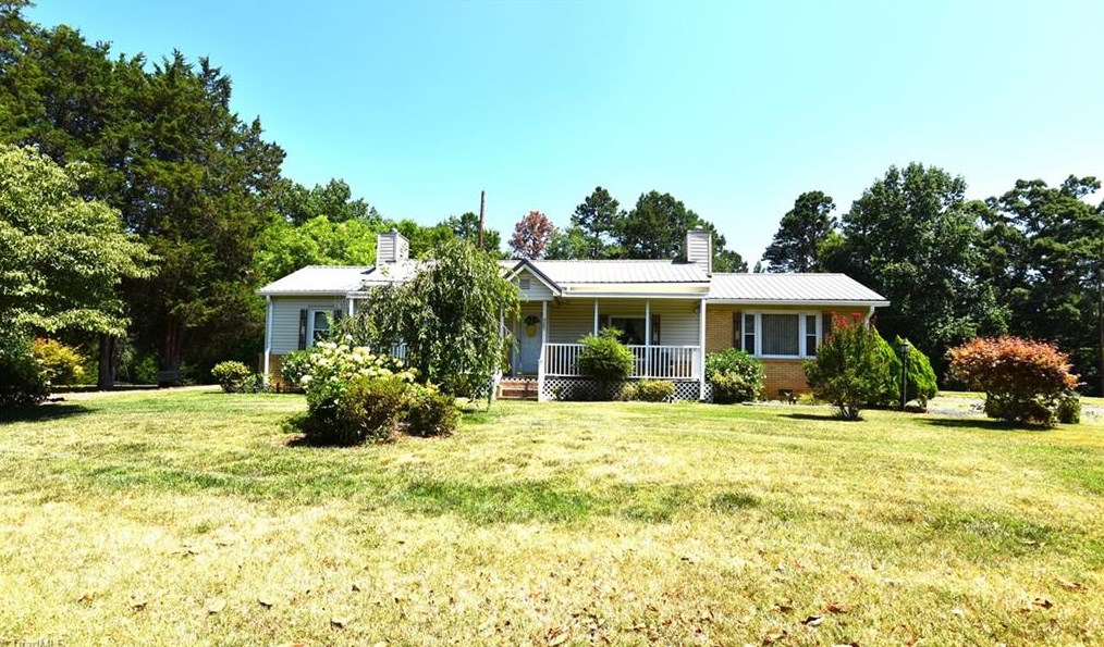 9483 S Nc Hwy 150, Linwood, NC 27299