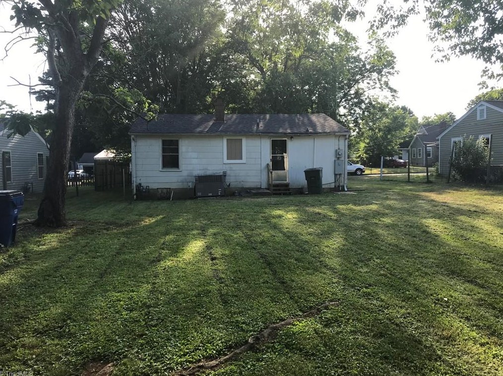 513 Kernodle Dr, Graham, NC 27253