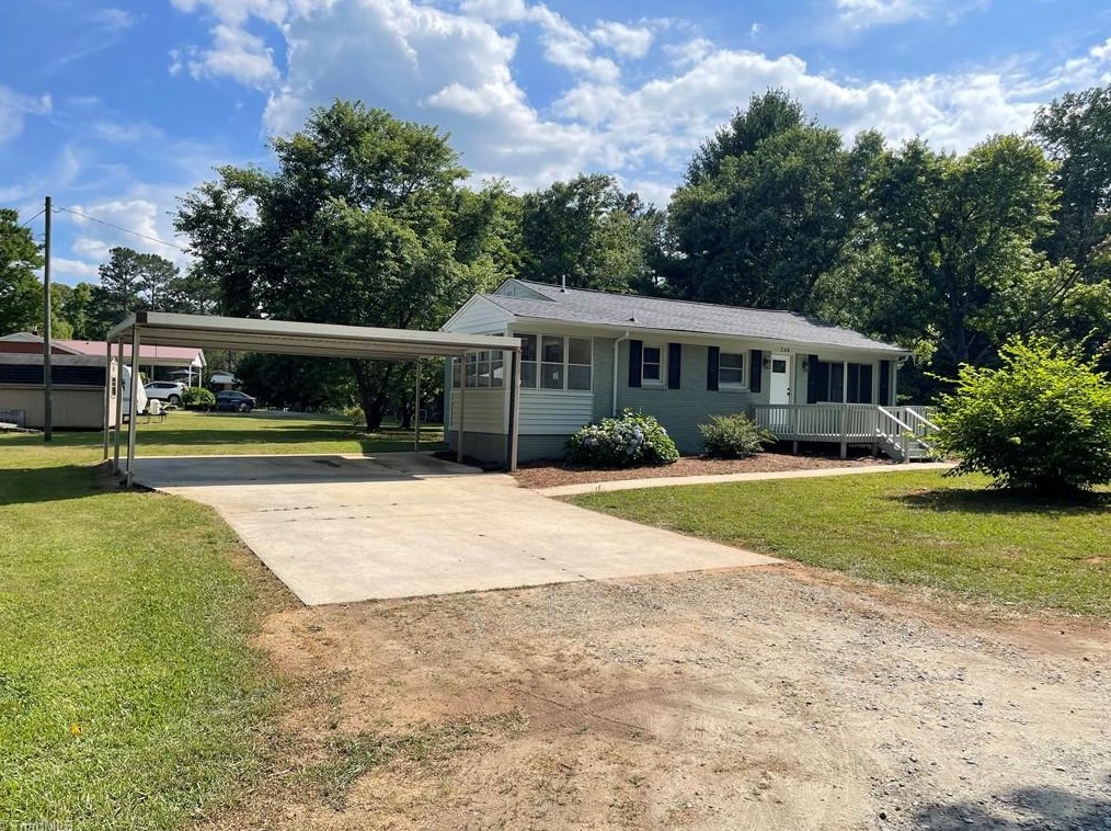 246 Yountz Rd, Lexington, NC 27292