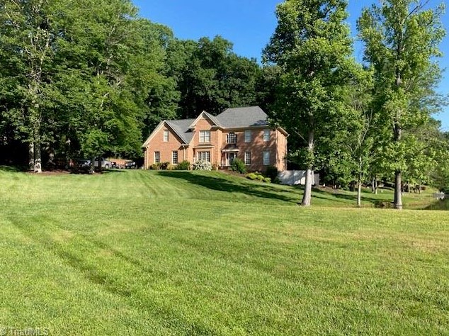 171 Oak Ridge Dr, Eden, NC 27288
