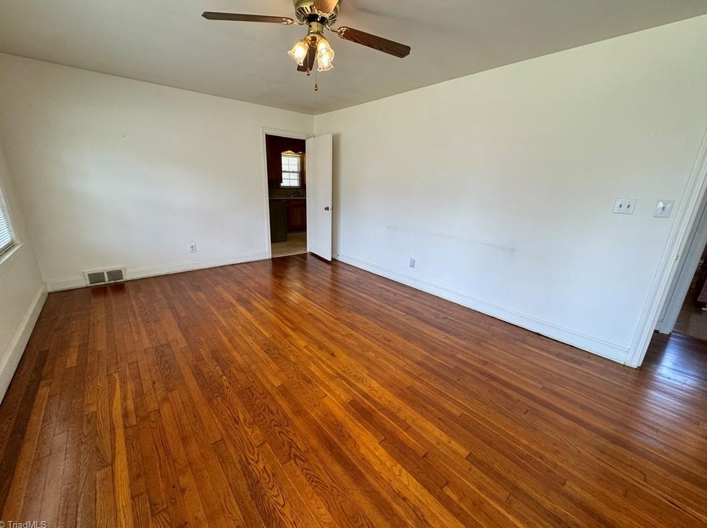 160 North St, Rural Hall, NC 27045