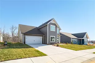 1675 Ashmead Ln, Clemmons, NC 27012 - Photo 2