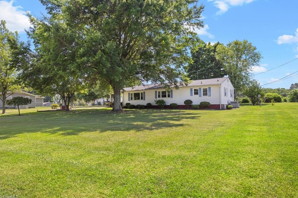 2817 Lees Chapel Rd, Osceola, NC 27214