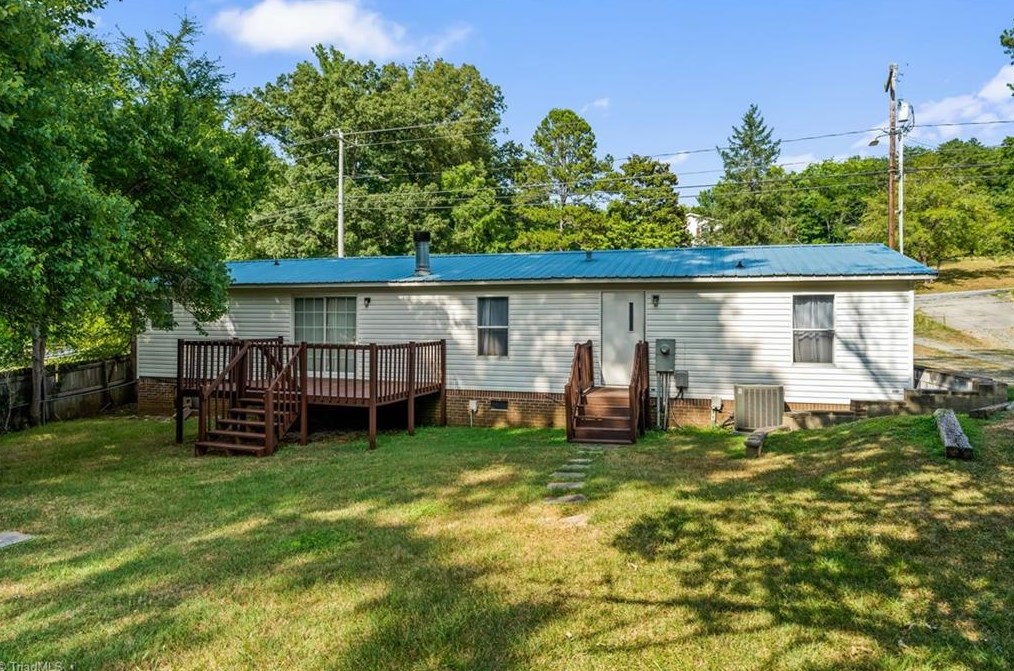 3679 Meadowbrook Dr, Trinity, NC 27370-7403