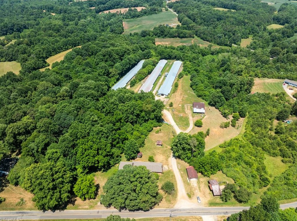 4236 Shady Grove Church Rd, East Bend, NC 27018