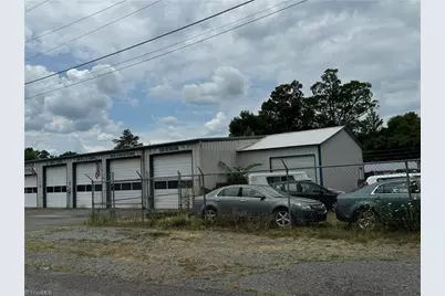 61 Peacock Avenue, Denton, NC 27239 - Photo 4