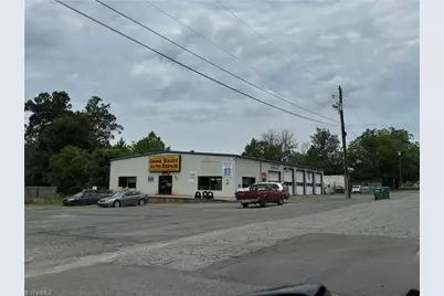 61 Peacock Avenue, Denton, NC 27239 - Photo 2