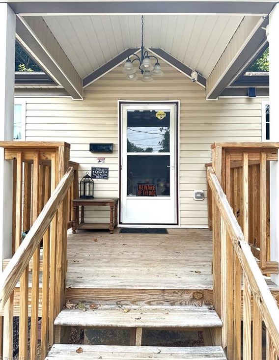 2041 Bloomfield Dr, Winston Salem, NC 27107