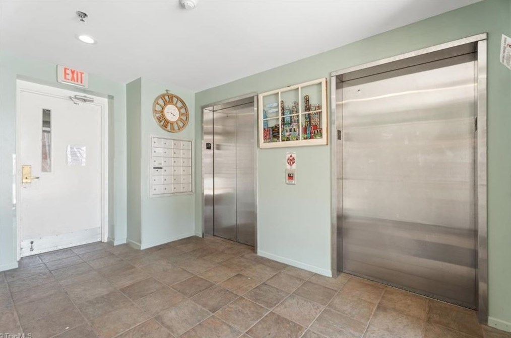 851 W 4th St #20, Winston Salem, NC 27101