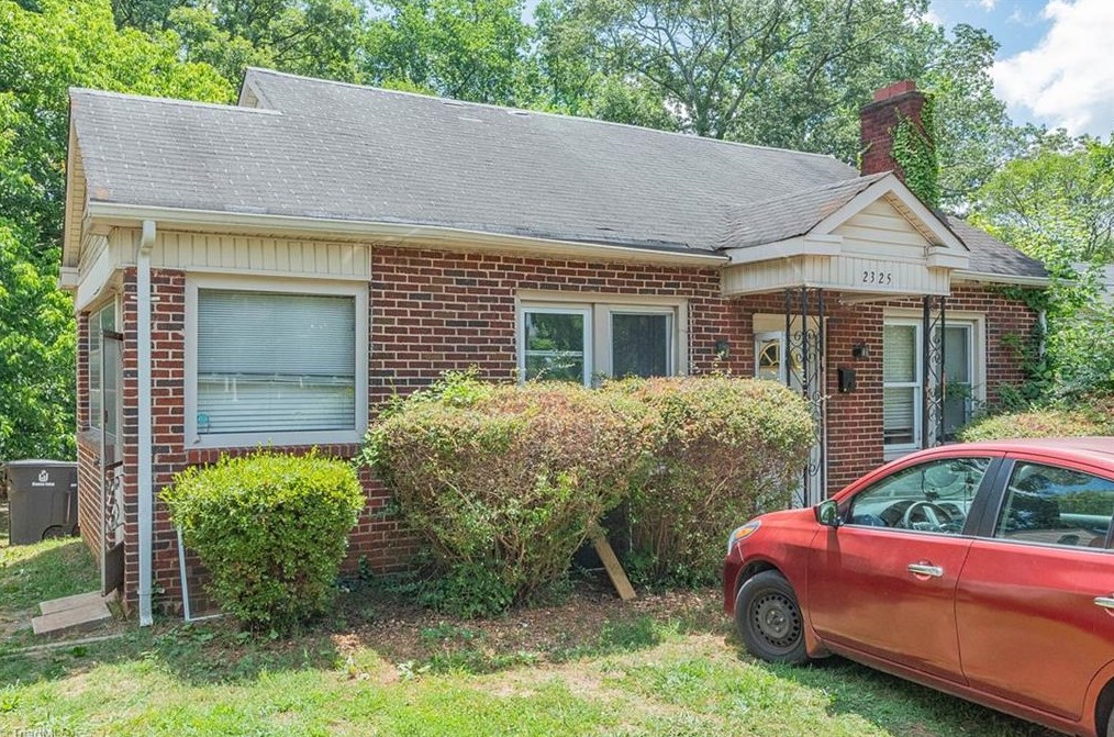 2325 N Glenn Ave, Winston Salem, NC 27105