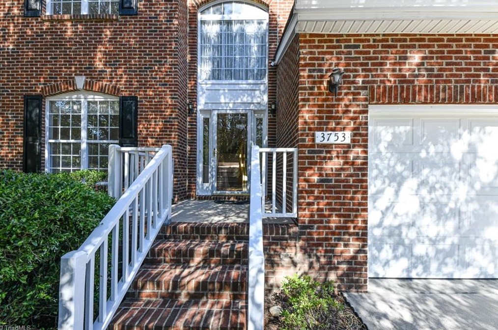 3753 Carvette Ct, High Point, NC 27265